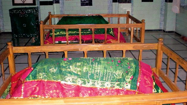 The witness of Hindu-Muslim unity, Amaner | हिंदू-मुस्लीम एकतेचे साक्षीदार आमनेर