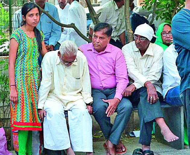 Due to technical difficulties of the charter plane, the cardiac remains remained | चार्टर प्लेनच्या तांत्रिक अडचणींमुळे हृदयदान राहून गेले Due to technical difficulties of the charter plane, the cardiac remains remained | चार्टर प्लेनच्या तांत्रिक अडचणींमुळे हृदयदान राहून गेले