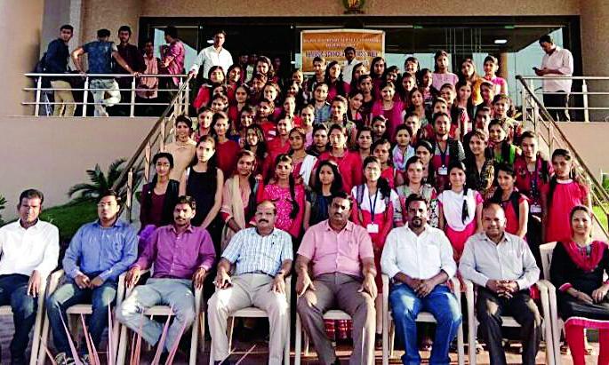 Student, Police Learned The Methodology of Forensic Labs | विद्यार्थी, पोलिसांनी जाणून घेतली फॉरेन्सिक लॅबची कार्यपद्धती