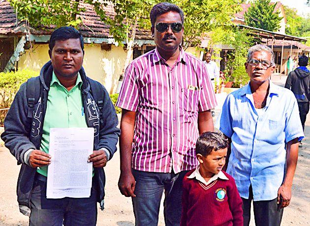 Explained Kirti Raj's atrocities performed by a poem chanted | कविताच्या चिठ्ठीने केले कीर्तिराजचे अत्याचार उघड Explained Kirti Raj's atrocities performed by a poem chanted | कविताच्या चिठ्ठीने केले कीर्तिराजचे अत्याचार उघड