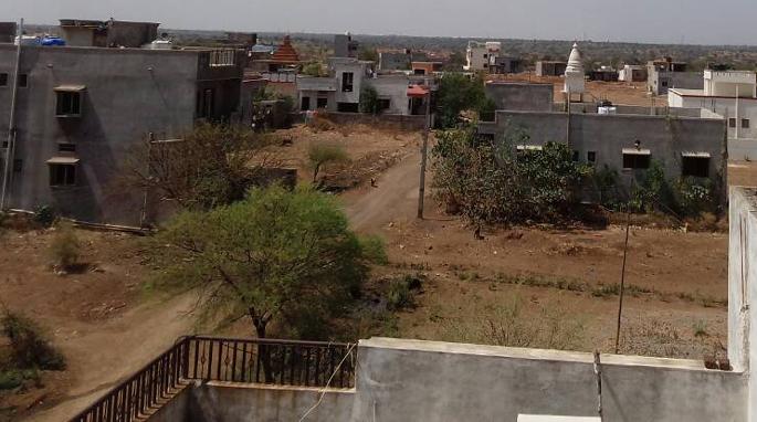 Water shortage in Cage's teacher colony; Residents of the residents | केजच्या शिक्षक कॉलनीत पाणीटंचाई; रहिवाशांचे हाल