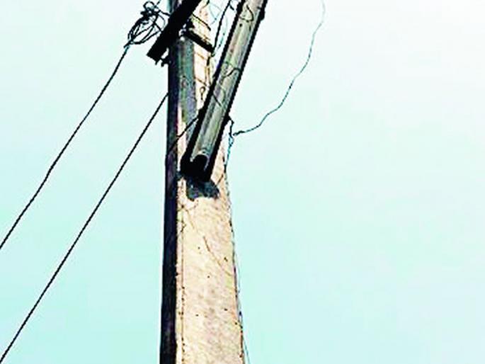 12.75 lakh arrears of Gram Panchayat street lights | ग्रामपंचायतींच्या पथदिव्यांची 12 काेटी 75 लाख थकबाकी 12.75 lakh arrears of Gram Panchayat street lights | ग्रामपंचायतींच्या पथदिव्यांची 12 काेटी 75 लाख थकबाकी