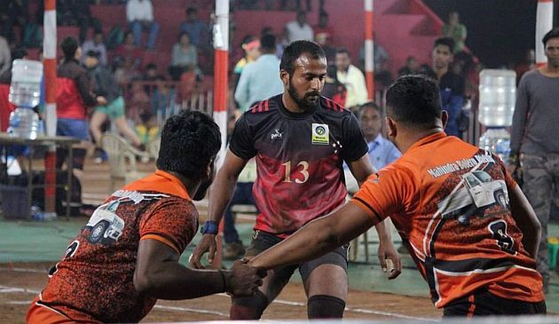 Bhandara's youth to play pro kabaddi; Participation in Bengal Warriors | भंडाऱ्याचा युवक खेळणार प्रो कबड्डीत; बंगाल वॉरियर्समध्ये सहभाग Bhandara's youth to play pro kabaddi; Participation in Bengal Warriors | भंडाऱ्याचा युवक खेळणार प्रो कबड्डीत; बंगाल वॉरियर्समध्ये सहभाग