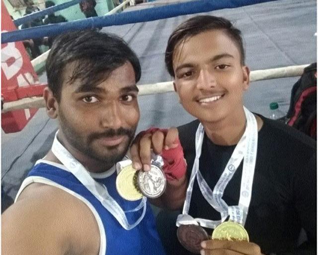 Chandwad SJJ Gold medal in state-level kick boxing championship of engineering student | चांदवड एस.एन.जे.बी. अभियांत्रिकीच्या विद्यार्थ्याचे राज्यस्तरीय किक बॉक्सींग स्पर्धेत सुवर्णपदक