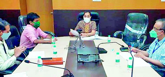 14 farmer suicide cases presented before the committee | समितीसमोर १४ शेतकरी आत्महत्याप्रकरणे सादर 14 farmer suicide cases presented before the committee | समितीसमोर १४ शेतकरी आत्महत्याप्रकरणे सादर