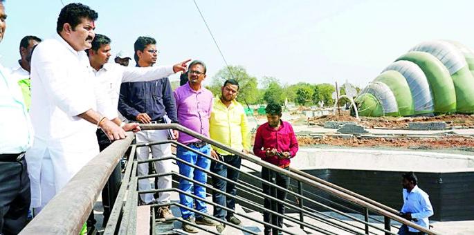 Monitoring of projects by Forest Minister | वनमंत्र्यांकडून प्रकल्पांची पाहणी Monitoring of projects by Forest Minister | वनमंत्र्यांकडून प्रकल्पांची पाहणी