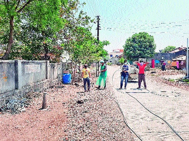 Cleaning of villages in rural areas | ग्रामीण भागात गावांची धुलाइ