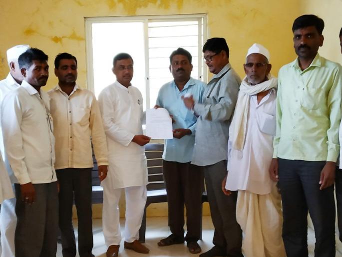 Demand for water supply through Dhulgaon tap | धुळगावला नळाद्वारे पाणीपुरवठ्याची मागणी Demand for water supply through Dhulgaon tap | धुळगावला नळाद्वारे पाणीपुरवठ्याची मागणी