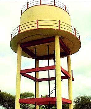 Closing of 16 water supply schemes in the district | जिल्ह्यातील १६ पाणी पुरवठा योजना बंद