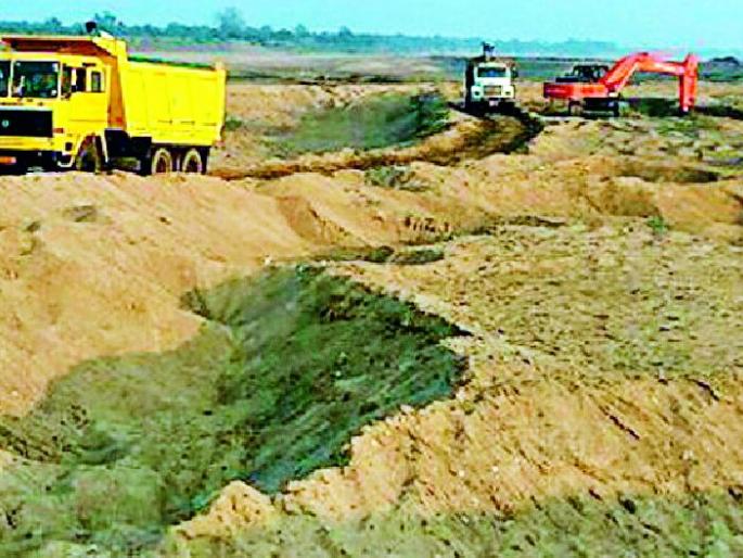 Sand smugglers hit GST | रेती तस्करांचा जीएसटीला ठेंगा