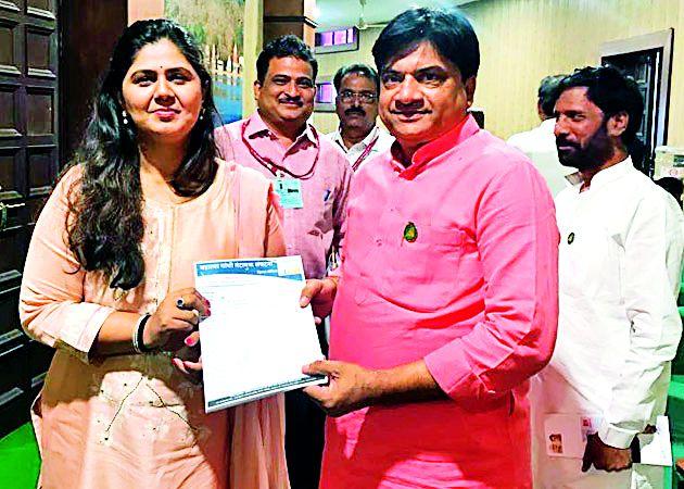 Take the tenure of the non-tenant committees for five years | तंटामुक्त समित्यांचा कार्यकाळ पाच वर्षांचा करा Take the tenure of the non-tenant committees for five years | तंटामुक्त समित्यांचा कार्यकाळ पाच वर्षांचा करा