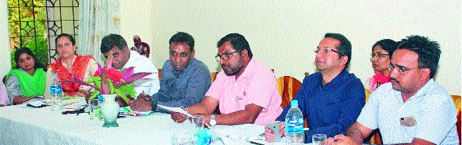  Make final list of Chandoli project affected people: Raju Shetty | चांदोली प्रकल्पग्रस्तांच्या अंतिम याद्या बनवा : राजू शेट्टी