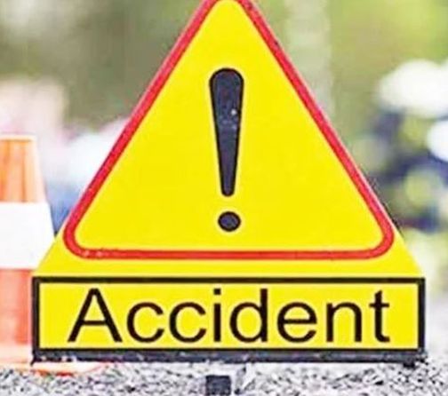 One killed in truck-bike accident in Navapur | नवापुरात ट्रक-दुचाकी अपघातात एक ठार
