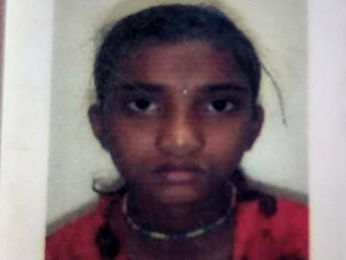 Two girls drown in a well in Dindori taluka | दिंडोरी तालुक्यात दोन मुलींचा विहिरीत बुडून अंत Two girls drown in a well in Dindori taluka | दिंडोरी तालुक्यात दोन मुलींचा विहिरीत बुडून अंत