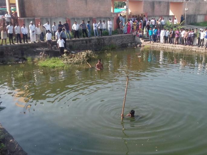 The death of the youth due to drowning in the lake of Wade Bolhai | वाडे बोल्हाई येथील पांडवकालीन तळ्यामध्ये बुडून तरुणाचा मृत्यू The death of the youth due to drowning in the lake of Wade Bolhai | वाडे बोल्हाई येथील पांडवकालीन तळ्यामध्ये बुडून तरुणाचा मृत्यू