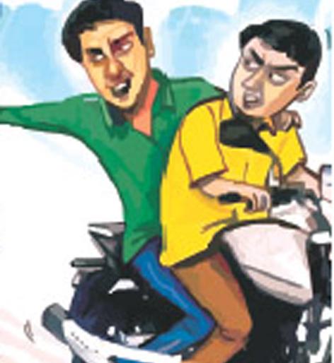 Parbhani: Police action against 4 drivers | परभणी : २५ वाहन चालकांवर पोलिसांची कारवाई Parbhani: Police action against 4 drivers | परभणी : २५ वाहन चालकांवर पोलिसांची कारवाई