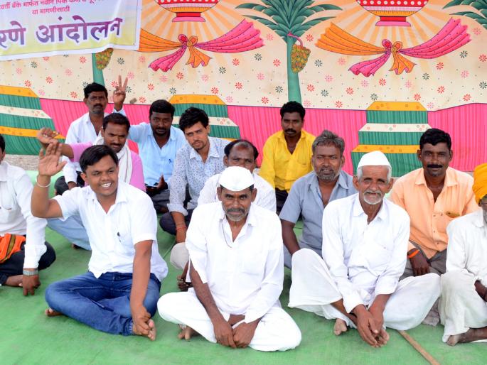 Bhabha movement in Parbhani | परभणीत भाकपचे आंदोलन