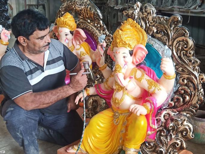 Gopal Ghodek, the sculptor who made Vigneshwar a realization | विघ्नेश्वराला सगुण साकार रूप देणारे मूर्तिकार गोपाल घोडके Gopal Ghodek, the sculptor who made Vigneshwar a realization | विघ्नेश्वराला सगुण साकार रूप देणारे मूर्तिकार गोपाल घोडके
