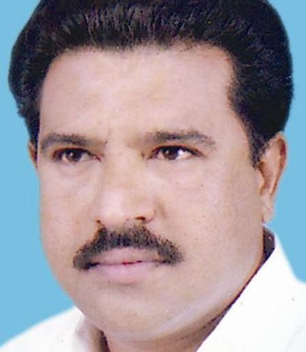 Narayan Patil unopposed as Chairman of Chopda Agricultural Income Market Committee | चोपडा कृषी उत्पन्न बाजार समितीच्या सभापतीपदी नारायण पाटील बिनविरोध Narayan Patil unopposed as Chairman of Chopda Agricultural Income Market Committee | चोपडा कृषी उत्पन्न बाजार समितीच्या सभापतीपदी नारायण पाटील बिनविरोध