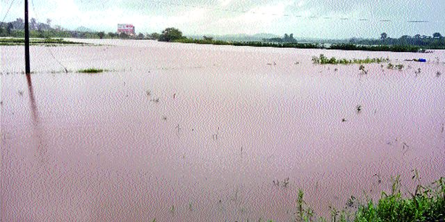 River, drain tudumb | नदी, नाले तुुडुंब