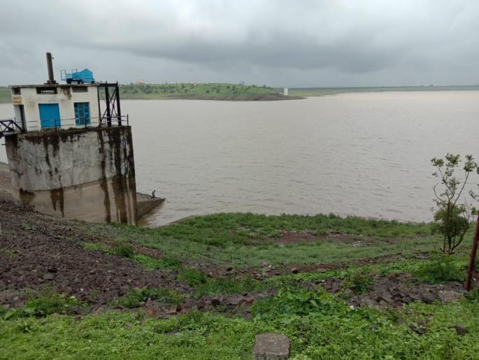Waiting for rain in Ozarkhed, Tisgaon Dam dam area | ओझरखेड, तिसगाव धरण पाणलोट क्षेत्रात पावसाची प्रतिक्षा    Waiting for rain in Ozarkhed, Tisgaon Dam dam area | ओझरखेड, तिसगाव धरण पाणलोट क्षेत्रात पावसाची प्रतिक्षा