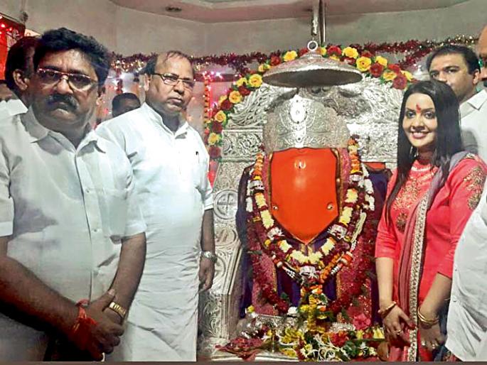 Women should raise their voices against injustice to them | महिलांनी त्यांच्यावर होणाºया अन्यायाविरूद्ध आवाज उठवावा Women should raise their voices against injustice to them | महिलांनी त्यांच्यावर होणाºया अन्यायाविरूद्ध आवाज उठवावा