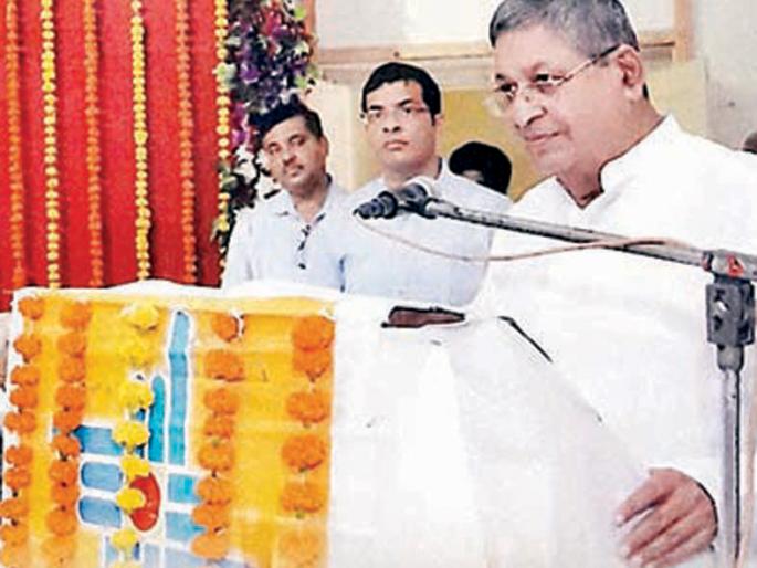 Advantage to farmers by reducing interest rates | व्याजदर कमी केल्याने शेतकºयांना फायदा Advantage to farmers by reducing interest rates | व्याजदर कमी केल्याने शेतकºयांना फायदा