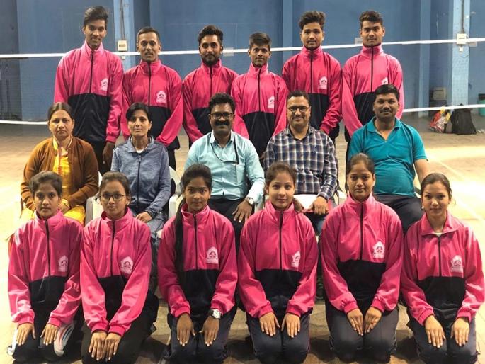 The yoga team of the university departs | विद्यापीठाचा योगा संघ रवाना The yoga team of the university departs | विद्यापीठाचा योगा संघ रवाना