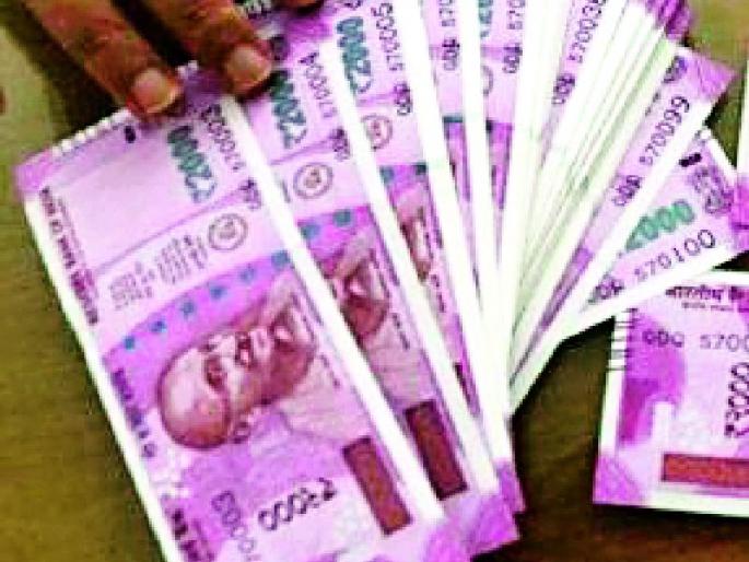 Insurance benefits now with farmers | खत खरेदीसोबत आता शेतकऱ्यांना विमा लाभ Insurance benefits now with farmers | खत खरेदीसोबत आता शेतकऱ्यांना विमा लाभ