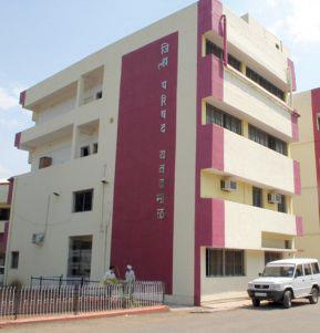 The Zilla Parishad persisted | जिल्हा परिषदेत खदखद कायम The Zilla Parishad persisted | जिल्हा परिषदेत खदखद कायम