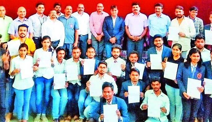 JDIT's student nominated company | ‘जेडीआयईटी’चे विद्यार्थी नामांकित कंपनीत