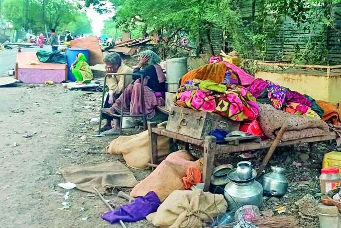 The government hospital premises took a deep breath | शासकीय रुग्णालय परिसराने घेतला मोकळा श्वास The government hospital premises took a deep breath | शासकीय रुग्णालय परिसराने घेतला मोकळा श्वास