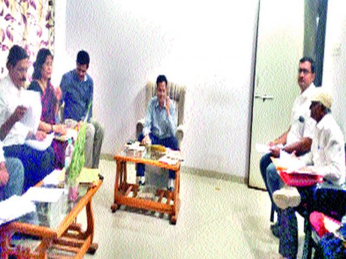 Reviewed by the Regional Commissioner, Health Services | विभागीय  आयुक्तांनी घेतला आरोग्यसेवेचा आढावा