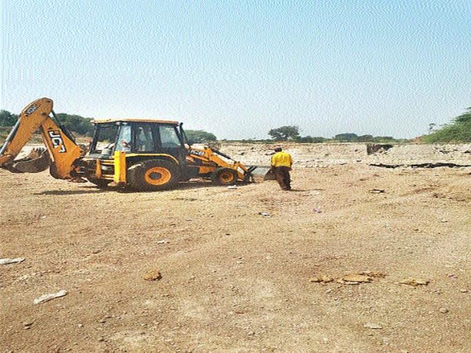 Jowat preparations for the Festival | मौजे सुकेणेत यात्रोत्सवाची जय्यत तयारी Jowat preparations for the Festival | मौजे सुकेणेत यात्रोत्सवाची जय्यत तयारी