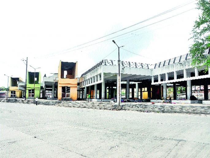  Auction again for Ganeshwadi Mandi | गणेशवाडीतील मंडईसाठी पुन्हा लिलाव