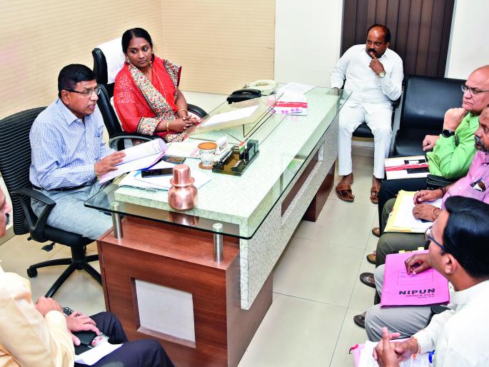 Employees will be hired by a private agency | खासगी एजन्सीकडून कर्मचारी घेणार : आठ दिवसांत कार्यवाही Employees will be hired by a private agency | खासगी एजन्सीकडून कर्मचारी घेणार : आठ दिवसांत कार्यवाही