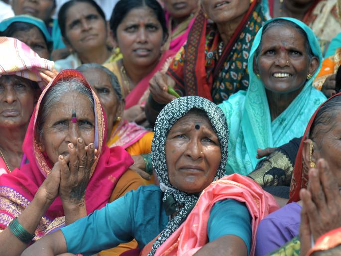 ... Otherwise 'BJP' does not vote: pensioner, mill workers' hint | ...अन्यथा ‘भाजप’ ला मत नाही : पेन्शनर, गिरणी कामगारांचा इशारा  ... Otherwise 'BJP' does not vote: pensioner, mill workers' hint | ...अन्यथा ‘भाजप’ ला मत नाही : पेन्शनर, गिरणी कामगारांचा इशारा