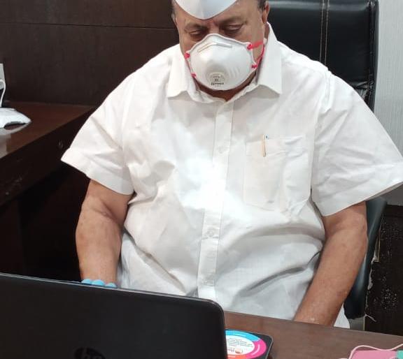 To set up bank for women's self-help groups: Hasan Mushrif | महिला बचतगटांची बँक स्थापन करणार : हसन मुश्रीफ To set up bank for women's self-help groups: Hasan Mushrif | महिला बचतगटांची बँक स्थापन करणार : हसन मुश्रीफ