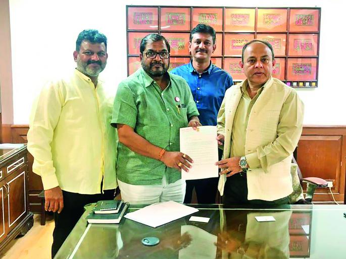 Exclude textile industry from RCEP | आरसीईपीतून वस्त्रोद्योगाला वगळा; शेट्टी यांची पंतप्रधान, वाणिज्य व वस्त्रोद्योग मंत्र्यांकडे मागणी Exclude textile industry from RCEP | आरसीईपीतून वस्त्रोद्योगाला वगळा; शेट्टी यांची पंतप्रधान, वाणिज्य व वस्त्रोद्योग मंत्र्यांकडे मागणी