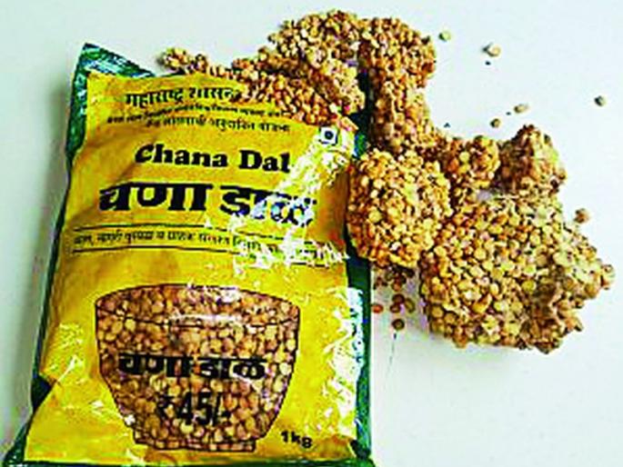 In the Legislative Assembly, the question of the worst pulses of Anjanwala | अंजनगावातील निकृष्ट डाळीचा प्रश्न विधानसभेत In the Legislative Assembly, the question of the worst pulses of Anjanwala | अंजनगावातील निकृष्ट डाळीचा प्रश्न विधानसभेत