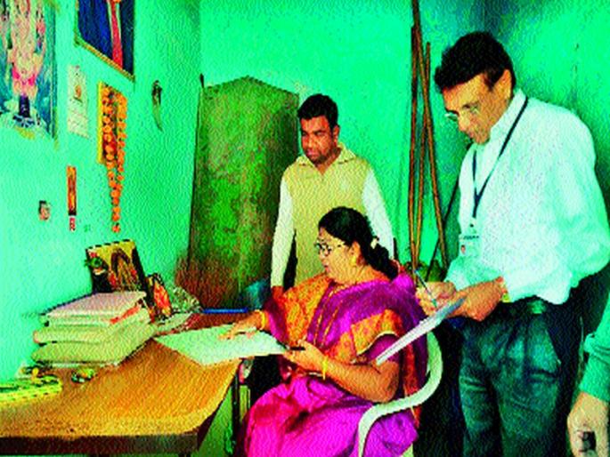 Notices served to the absentee cleaning workers | गैरहजर सफाई कर्मचाºयांना बजावल्या नोटिसा Notices served to the absentee cleaning workers | गैरहजर सफाई कर्मचाºयांना बजावल्या नोटिसा