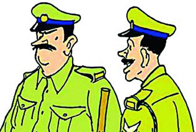 There are only 65 police for 32 villages in Tumsar | तुमसरमध्ये ३२ गावांसाठी केवळ ६५ पोलीस There are only 65 police for 32 villages in Tumsar | तुमसरमध्ये ३२ गावांसाठी केवळ ६५ पोलीस