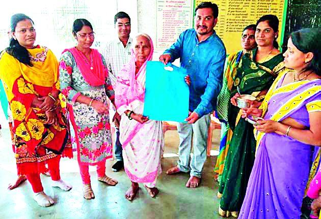 Village initiatives for sustainable cleanliness | शाश्वत स्वच्छतेसाठी ग्रामस्थांचा पुढाकार