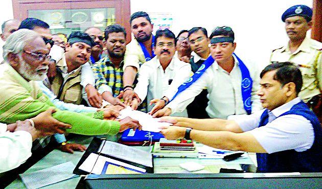 Peace rally at Adal | अड्याळ येथे शांतता रॅली Peace rally at Adal | अड्याळ येथे शांतता रॅली