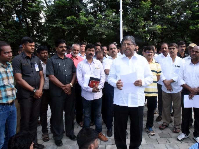 Cleanliness should be more dynamic: Chandrakant Patil | स्वच्छतेची लोकचळवळ अधिक गतिमान व्हावी : चंद्रकांत पाटील Cleanliness should be more dynamic: Chandrakant Patil | स्वच्छतेची लोकचळवळ अधिक गतिमान व्हावी : चंद्रकांत पाटील