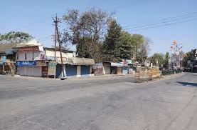 Fatehpur closed for five days | निºहाळे फत्तेपूर पाच दिवस बंद Fatehpur closed for five days | निºहाळे फत्तेपूर पाच दिवस बंद