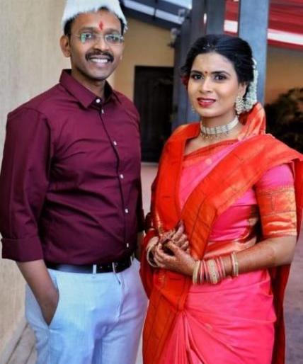 The amount of wedding expenses to the Chief Minister's Assistance Fund | लग्नाच्या खर्चाची रक्कम मुख्यमंत्री सहायता निधीला The amount of wedding expenses to the Chief Minister's Assistance Fund | लग्नाच्या खर्चाची रक्कम मुख्यमंत्री सहायता निधीला