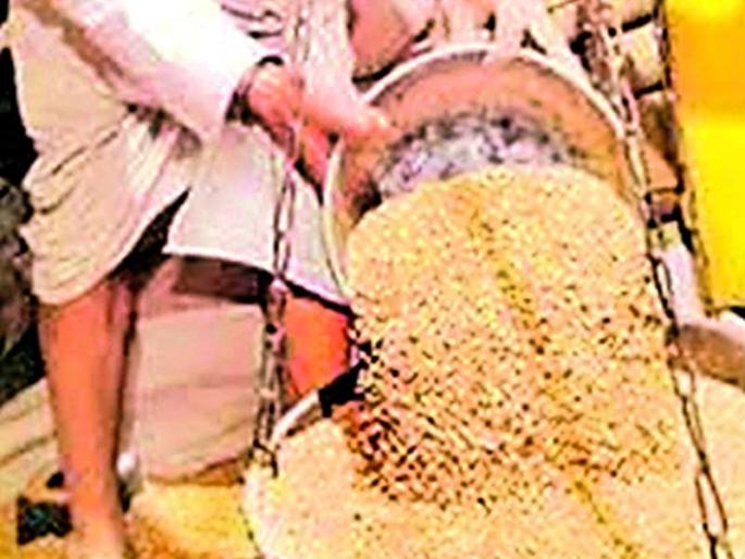 Citizens of foreign countries will also get food grains from ration shops | परराज्यातील नागरिकांनाही मिळणार रेशन दुकानातून धान्य Citizens of foreign countries will also get food grains from ration shops | परराज्यातील नागरिकांनाही मिळणार रेशन दुकानातून धान्य