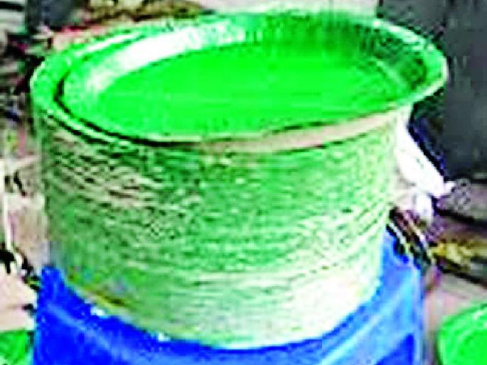 Hundreds of civic cadre jobs | शेकडो नागरिकांचा हिरावला रोजगार