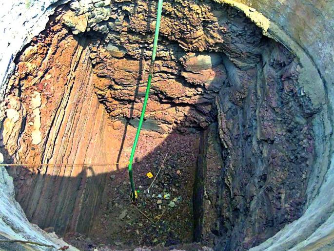 'Waterfall' due to coal mining | कोळसा खाणीमुळे ‘पाणीबाणी’